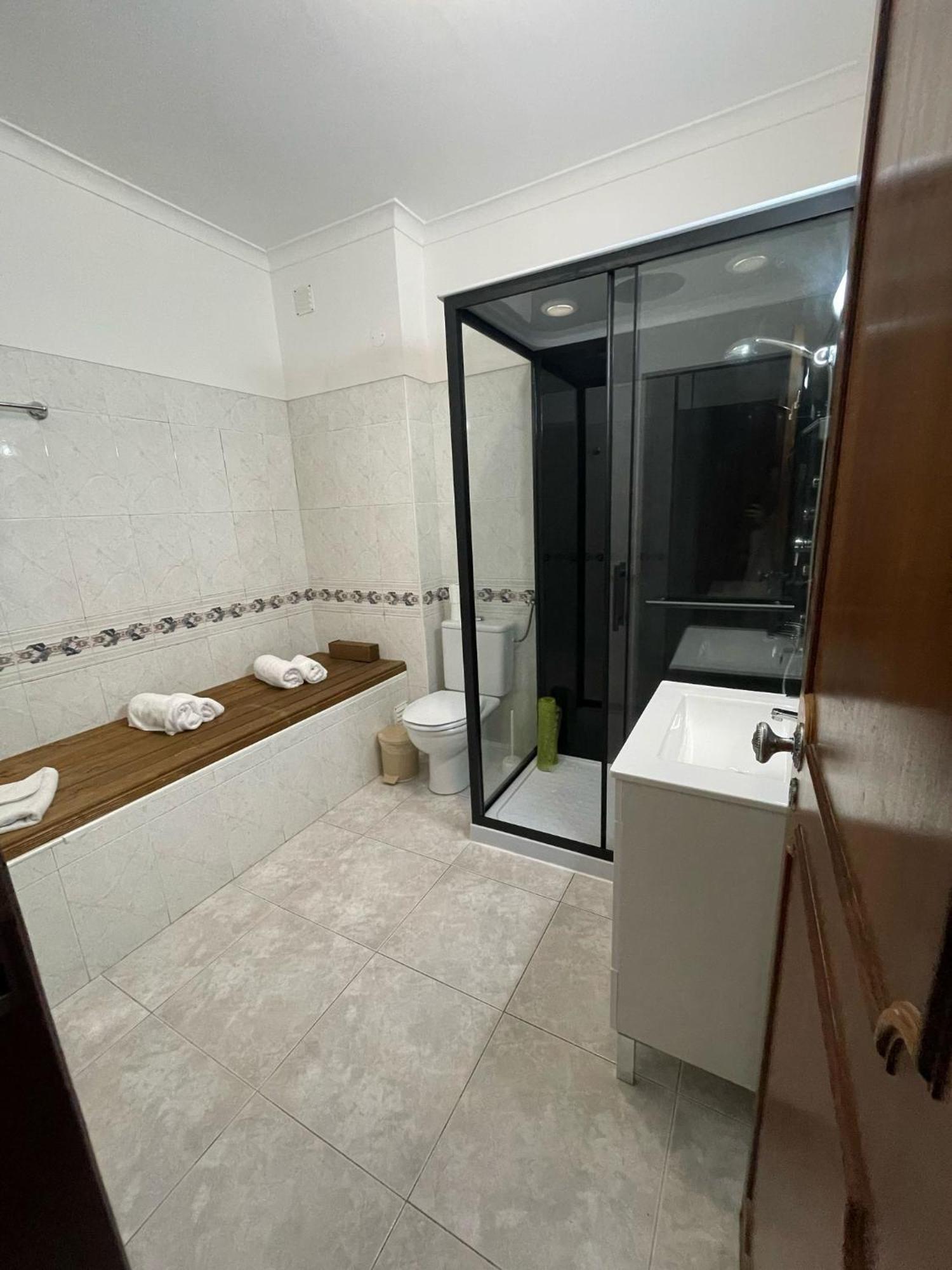 Apartamento T1 Todo Equipado Αλμπουφέιρα Εξωτερικό φωτογραφία